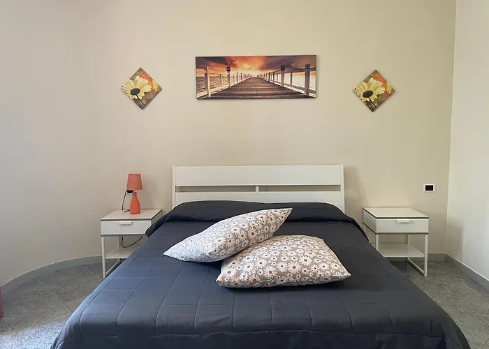 A Casa Di Giu Panzió Szirakúza