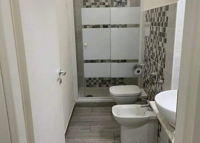 A Casa Di Giu Panzió Szirakúza