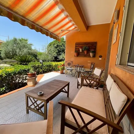 A Casa Di Giu Bed & Breakfast