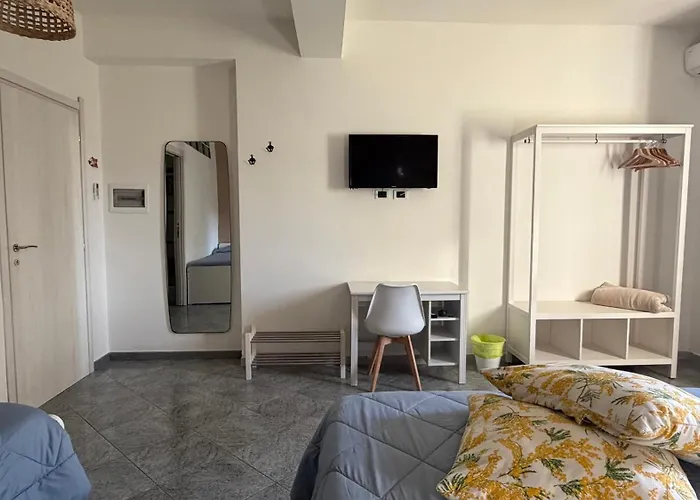 A Casa Di Giu Отель типа 