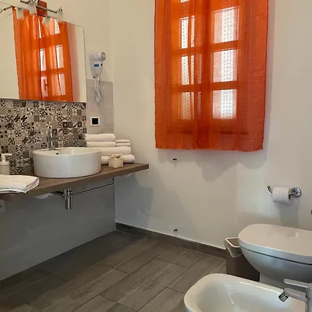 A Casa Di Giu Отель типа 