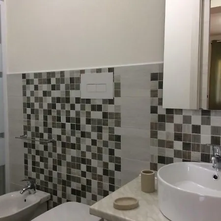 A Casa Di Giu Отель типа 